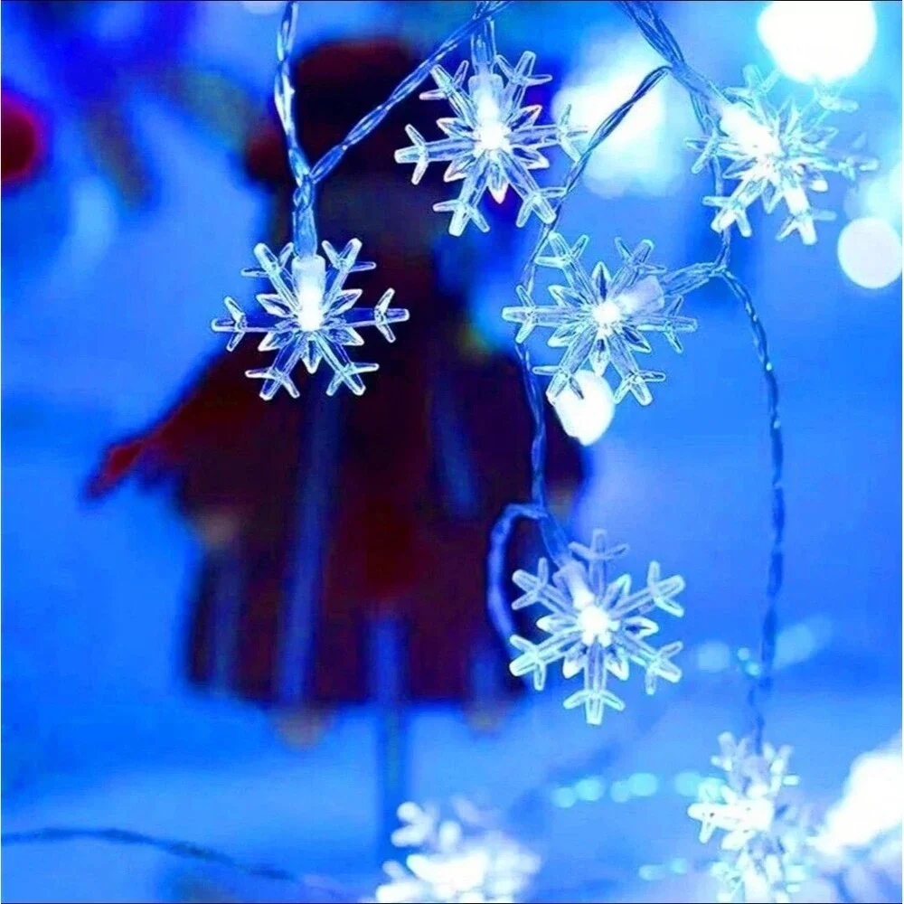 Brand New 100 LED Christmas SNOWFLAKE 25ft String Lights Plug-in 8settings NiB